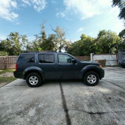2010 Nissan Pathfinder