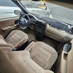 2002 Chevrolet Venture