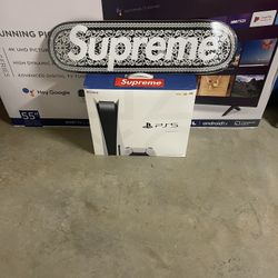 Supreme Skateboards 