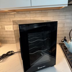 Magic Chef Wine Fridge
