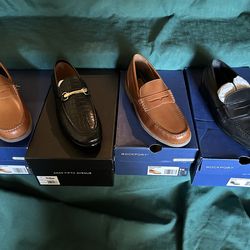 Men’s Size 9 Loafer Style Shoes $10 Each