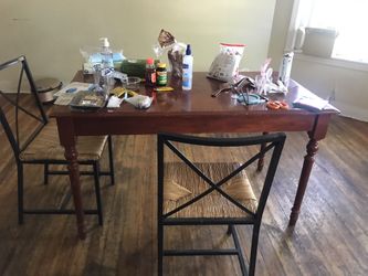 dinning table two chairs