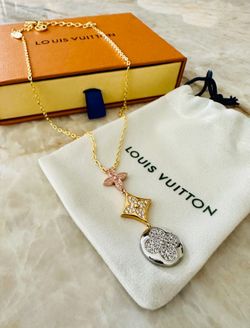 Designer Necklace With Box And Dust bag 