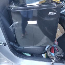 Mini Refrigerator 