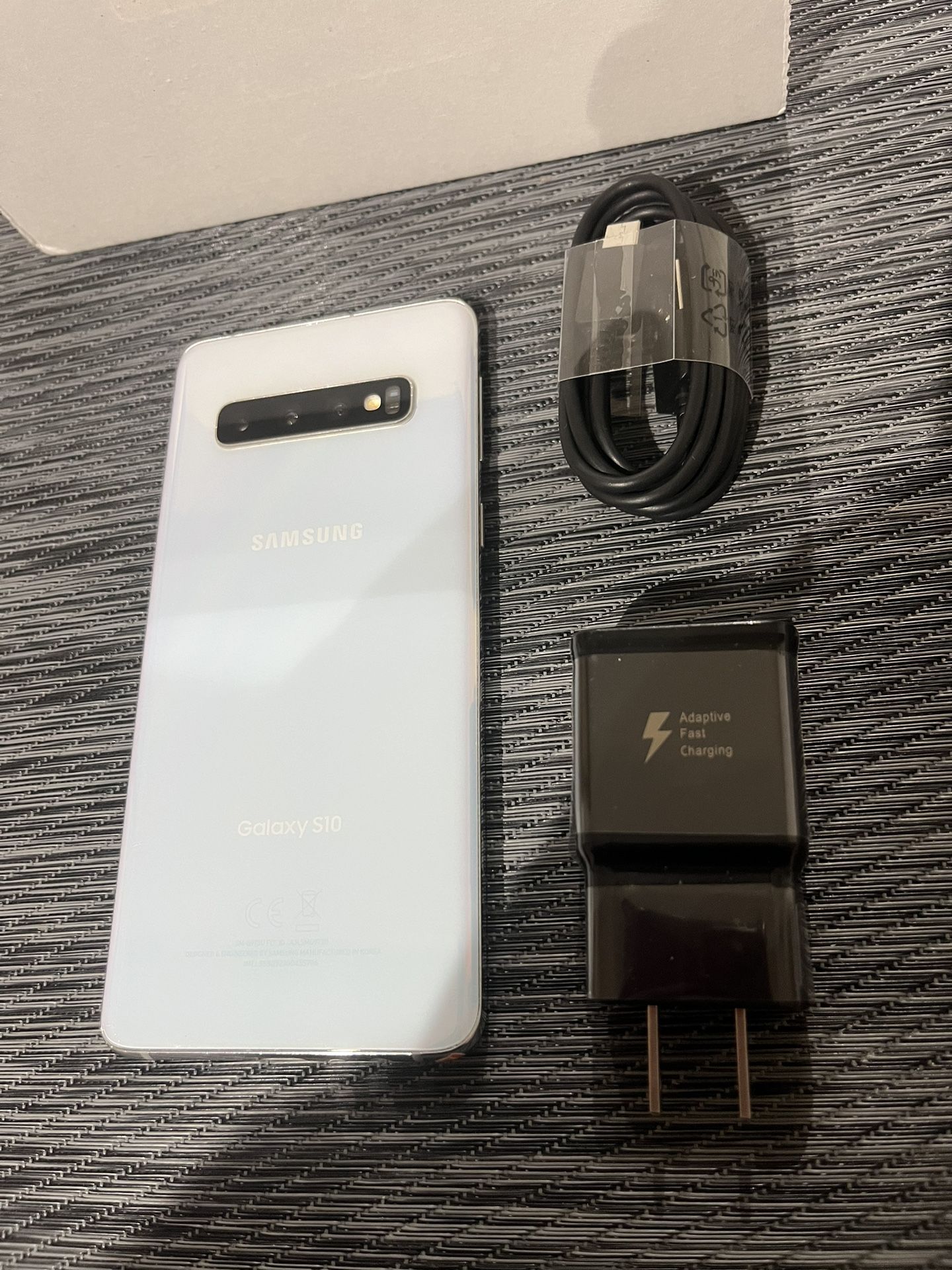 Samsung Galaxy S10 128Gb Unlocked Good Condition (price Is Firm)