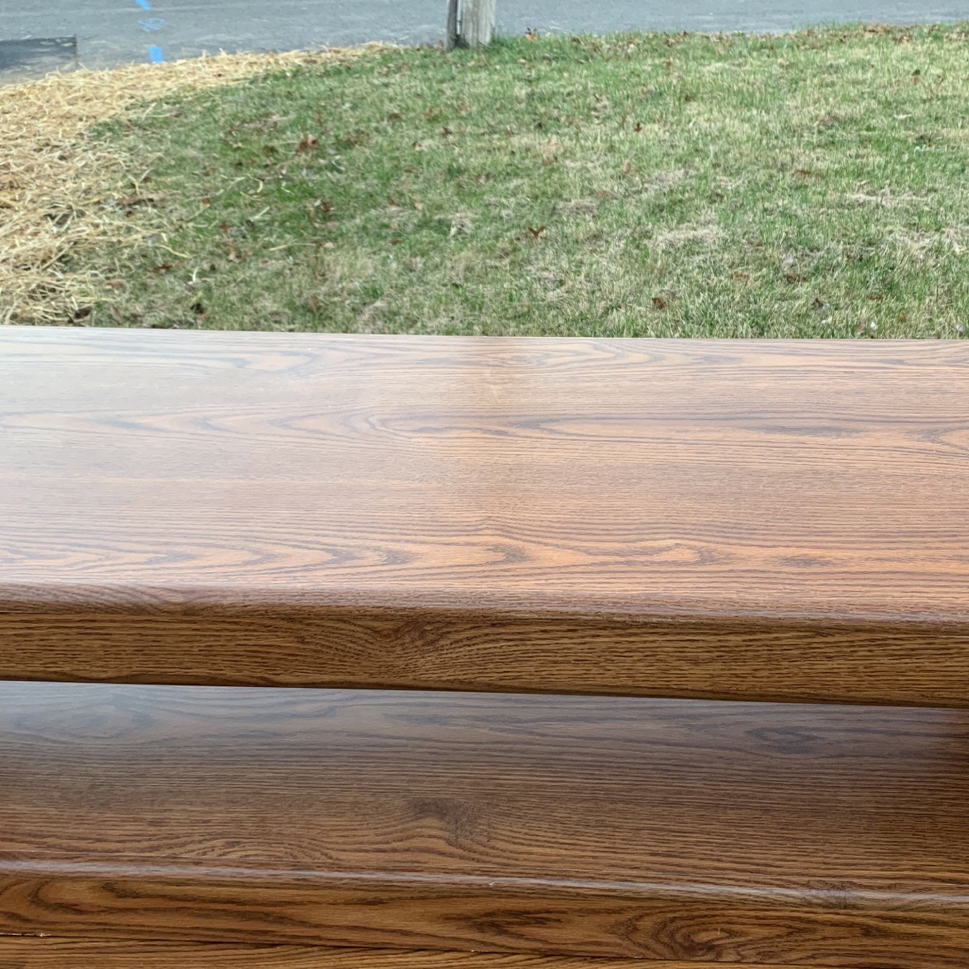 Kafe Teybol 49”x20” High 17” 40$