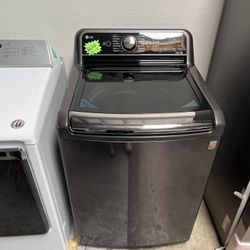 LG TOP LOAD WASHER 5.5 CUBIC FEET COLOR BLACK 6T