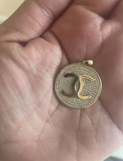 14K Pendant