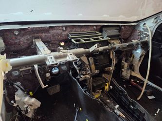 2012 TOYOTA CAMRY OEM DASHBOARD REINFORCEMENT CROSSMEMBER/  DASH SUPPORT BAR COMPLETE