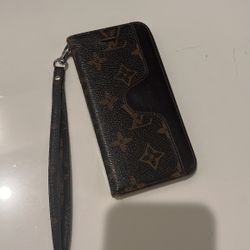 Louis Vuitton Wallet Phone Case 