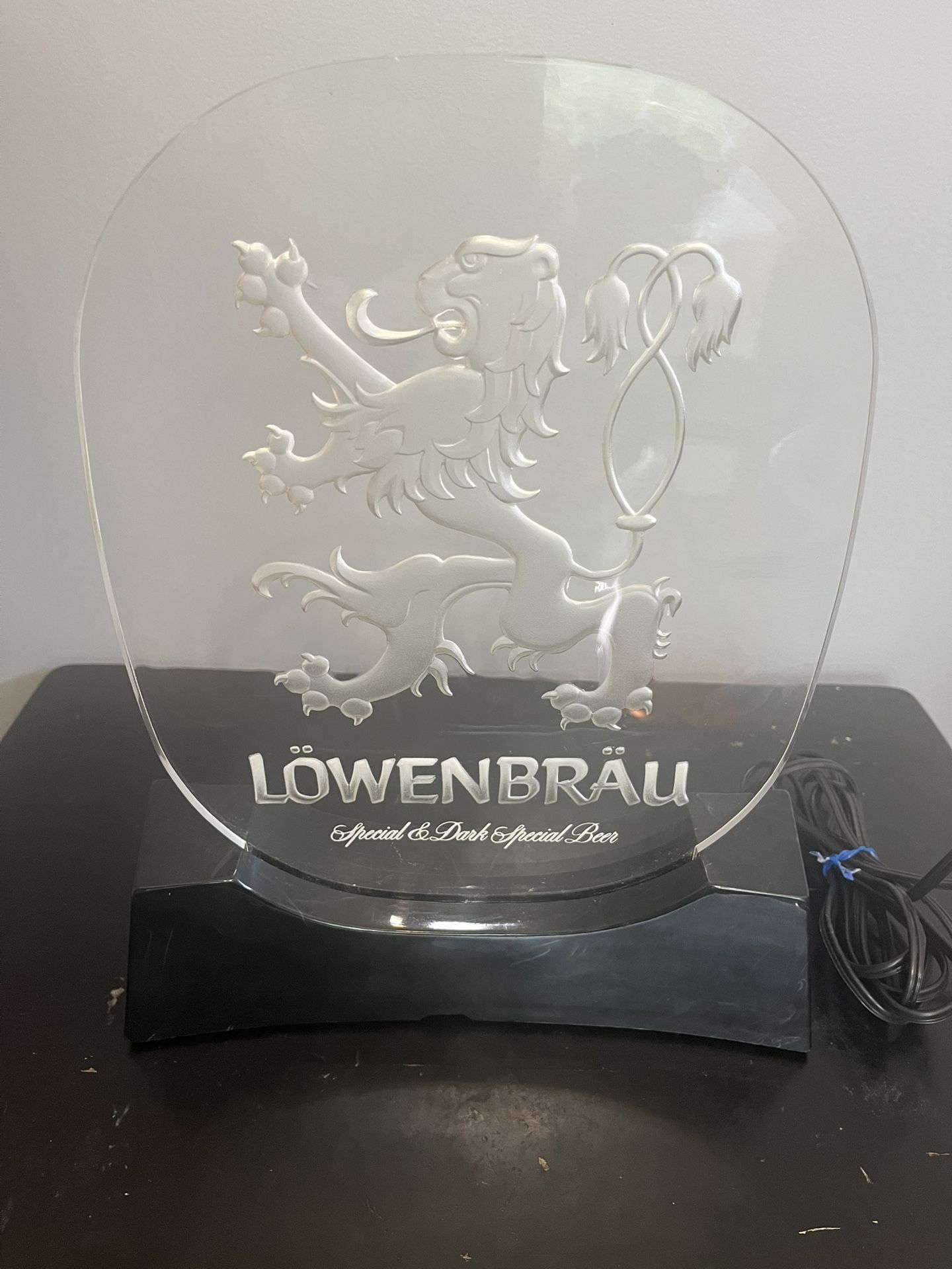 Vintage Lowenbrau Beer Light-up Sign