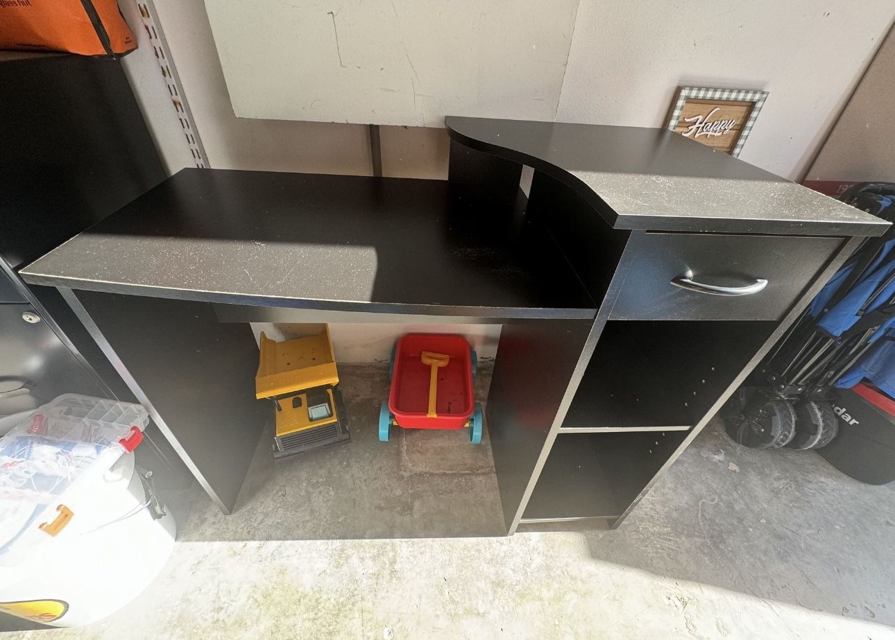 Free Desk