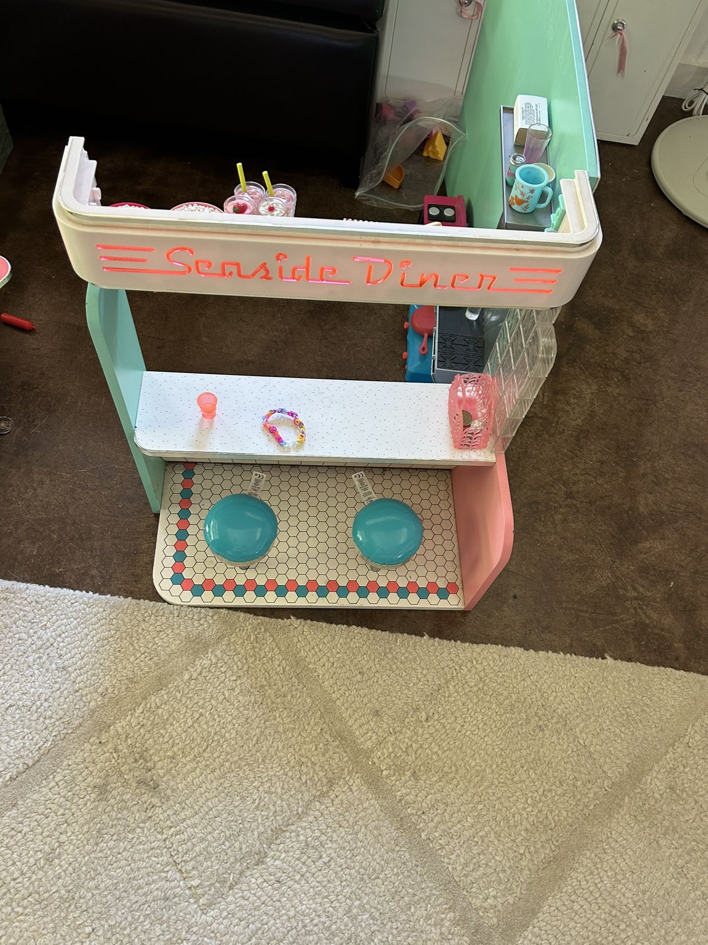 American Girl -Mary Ellen -Sea Side Diner