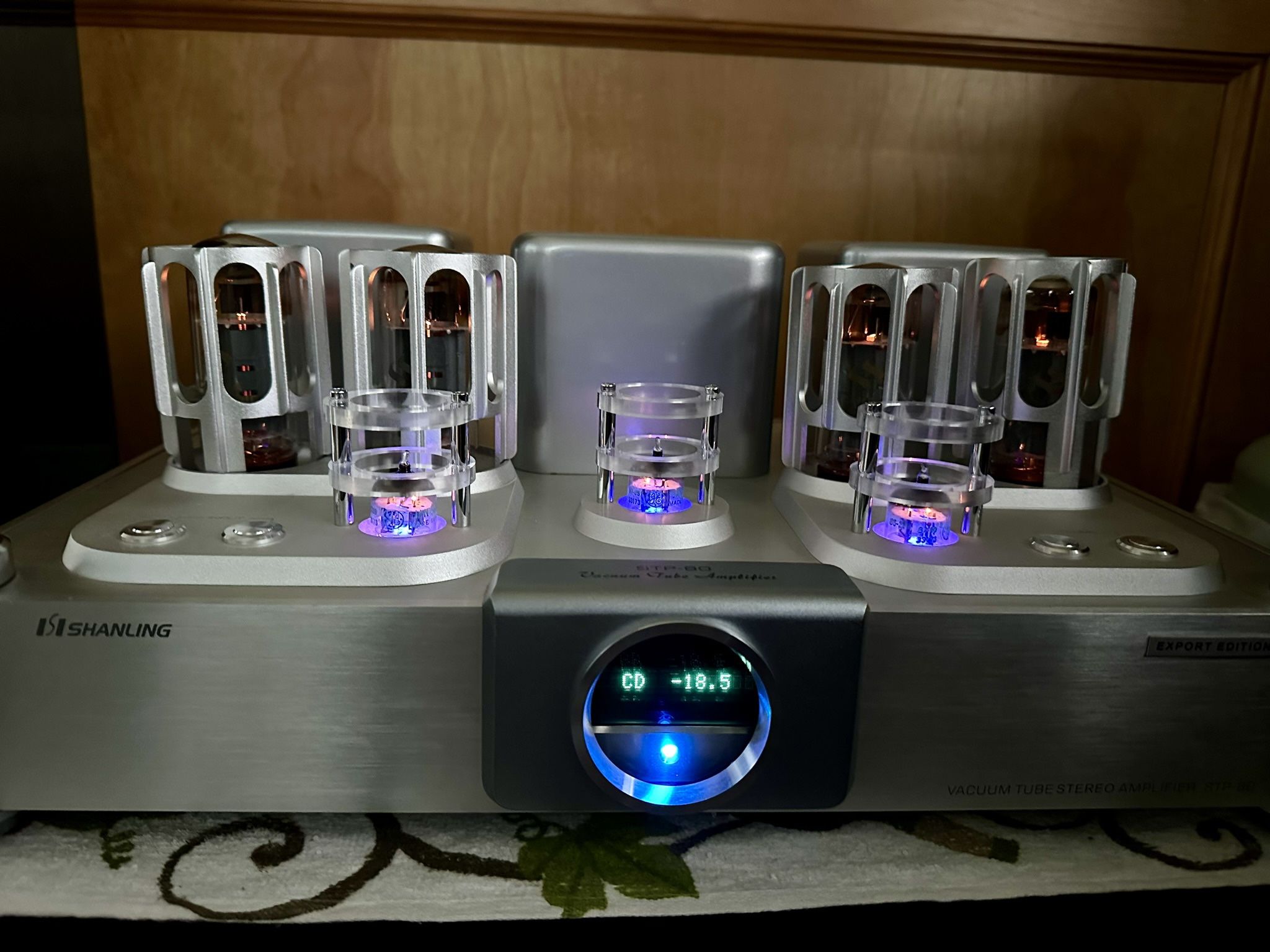 Shanling STP-80 Vacum Tube Amplifier