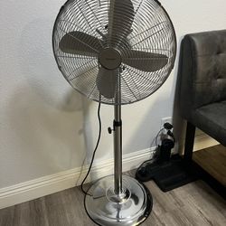 Metal Fan Like NEW UTC Area)