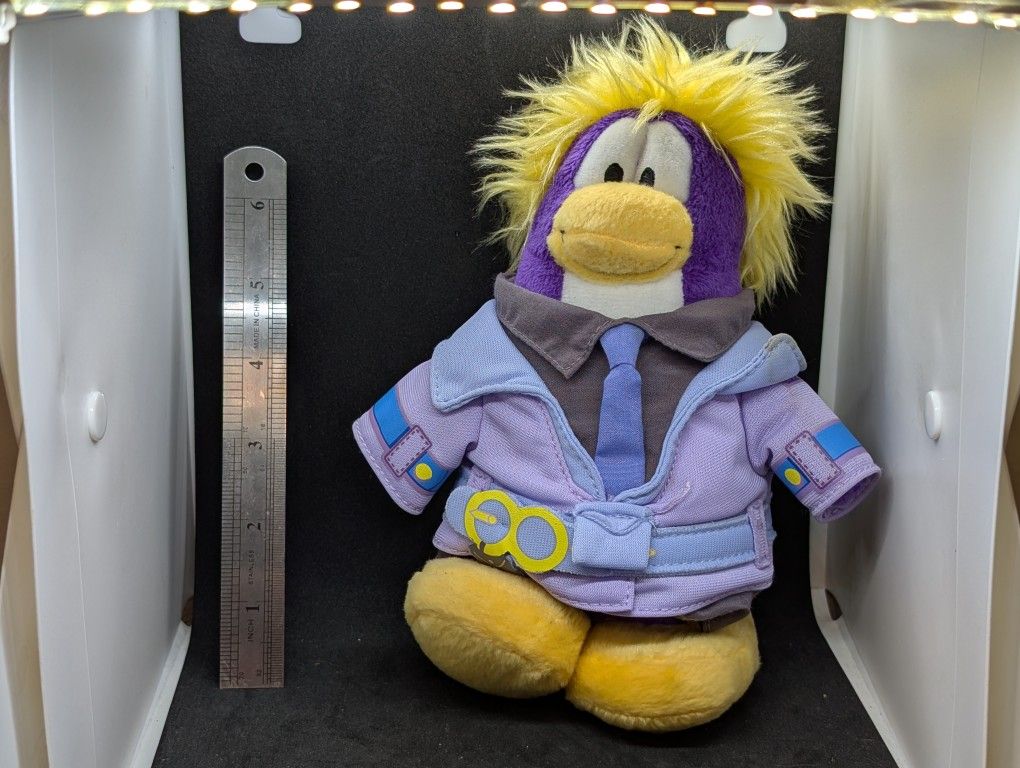 Disney Club Penguin Plush - Dot (Series 10) w/ Tag