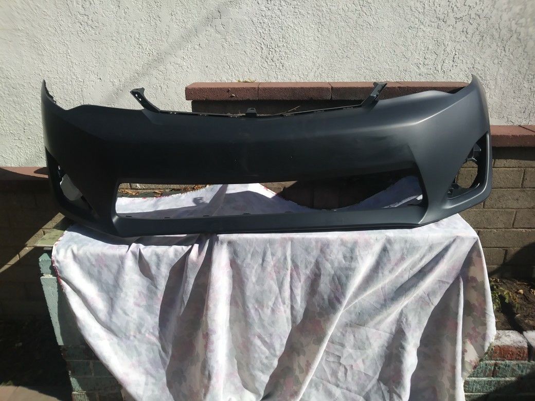 Toyota Camry 2012-2014 front bumper