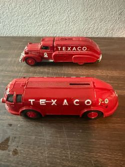 (2) Texaco Locking Coin Banks 1939 Dodge Airflow 1934 Diamond T tanker NIB