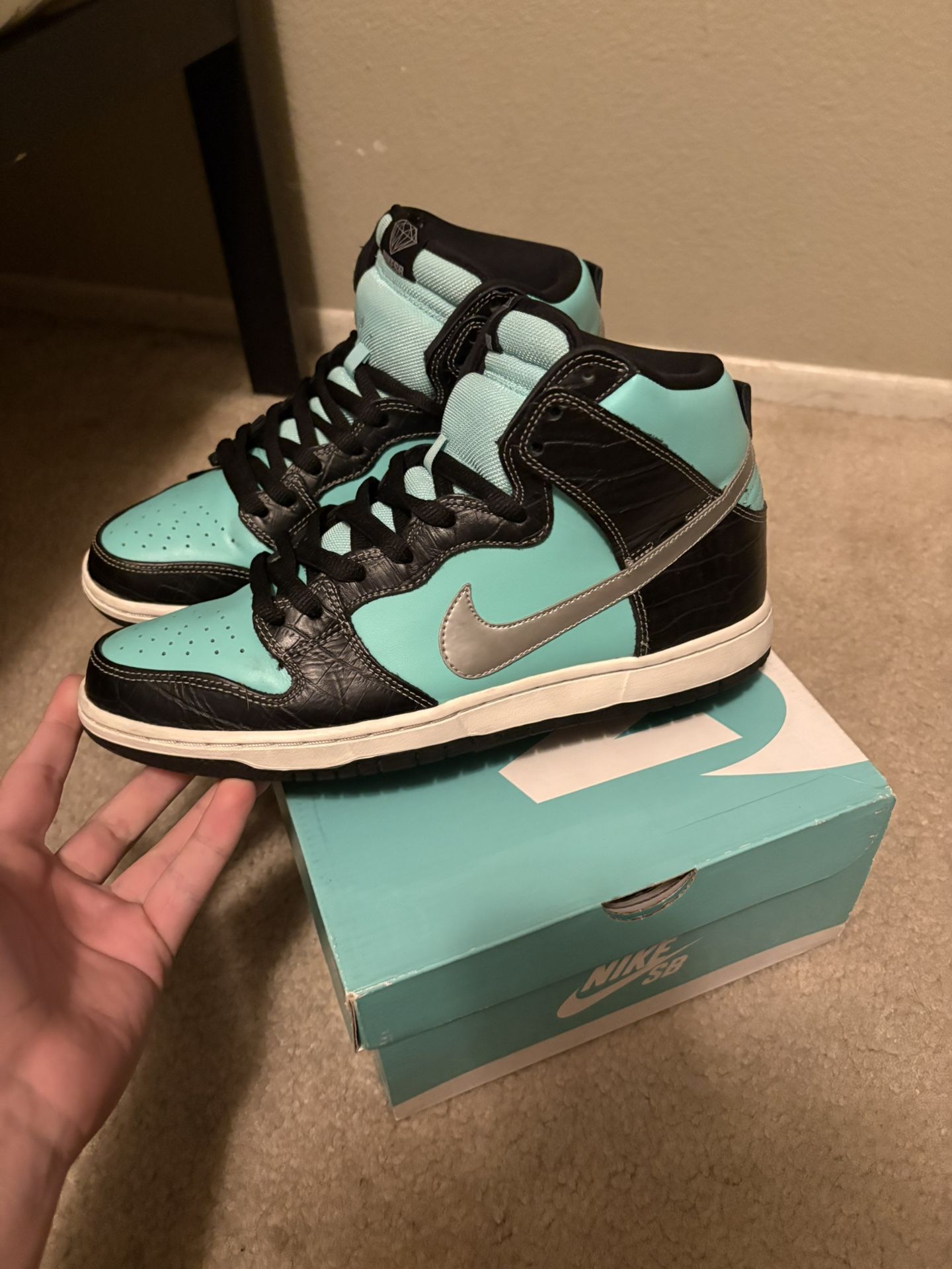 Nike SB Dunk High Diamond Supply