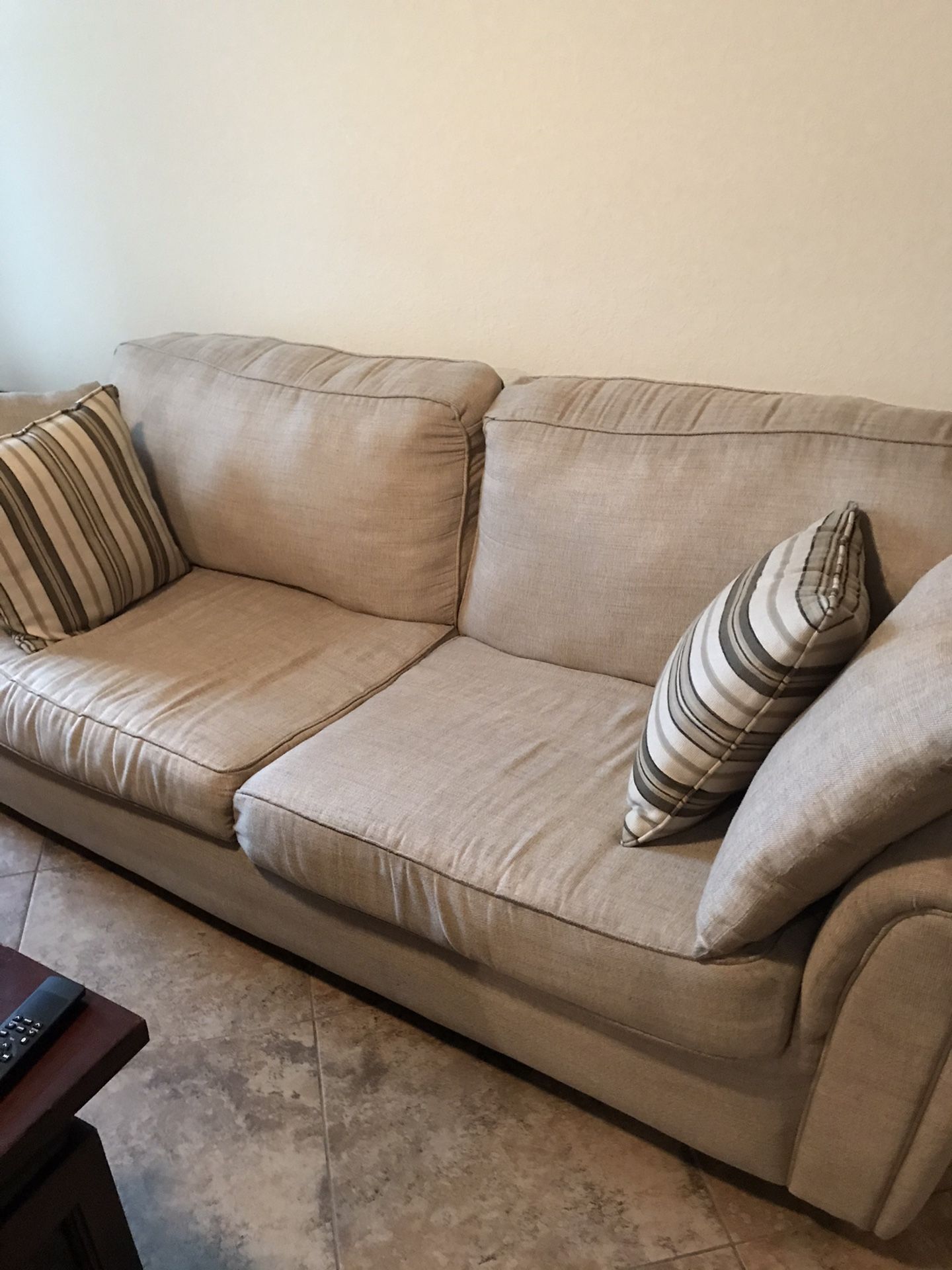 Free Sofa and End Table... must go today!!!