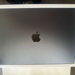 Apple MacBook Air 15” 512SSD 8GB RAM 