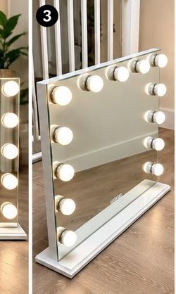 Hollywood-style lighted vanity makeup mirror with LED bulbs