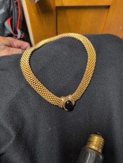 Costume Jewelry Beautiful Choker With Magnetic Clasp  