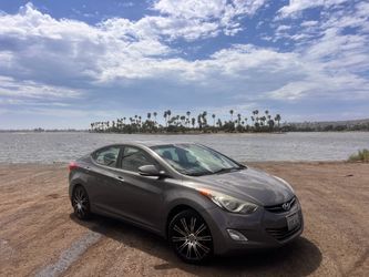 2013 Hyundai Elantra - limited