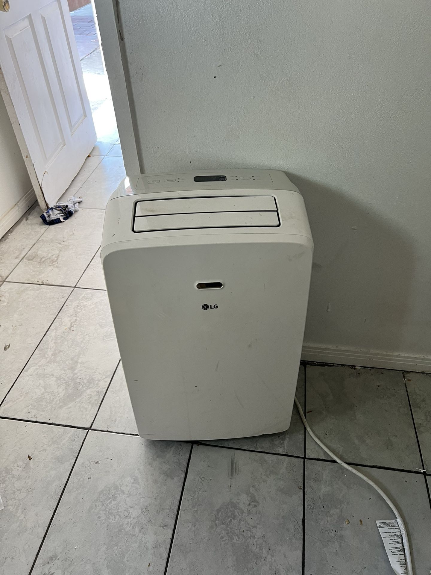 LG Portable AC Unit