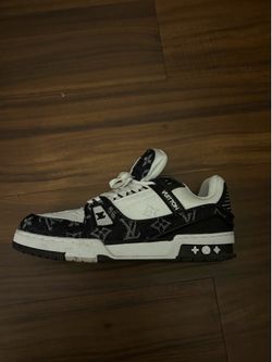 Lv shoes size 8