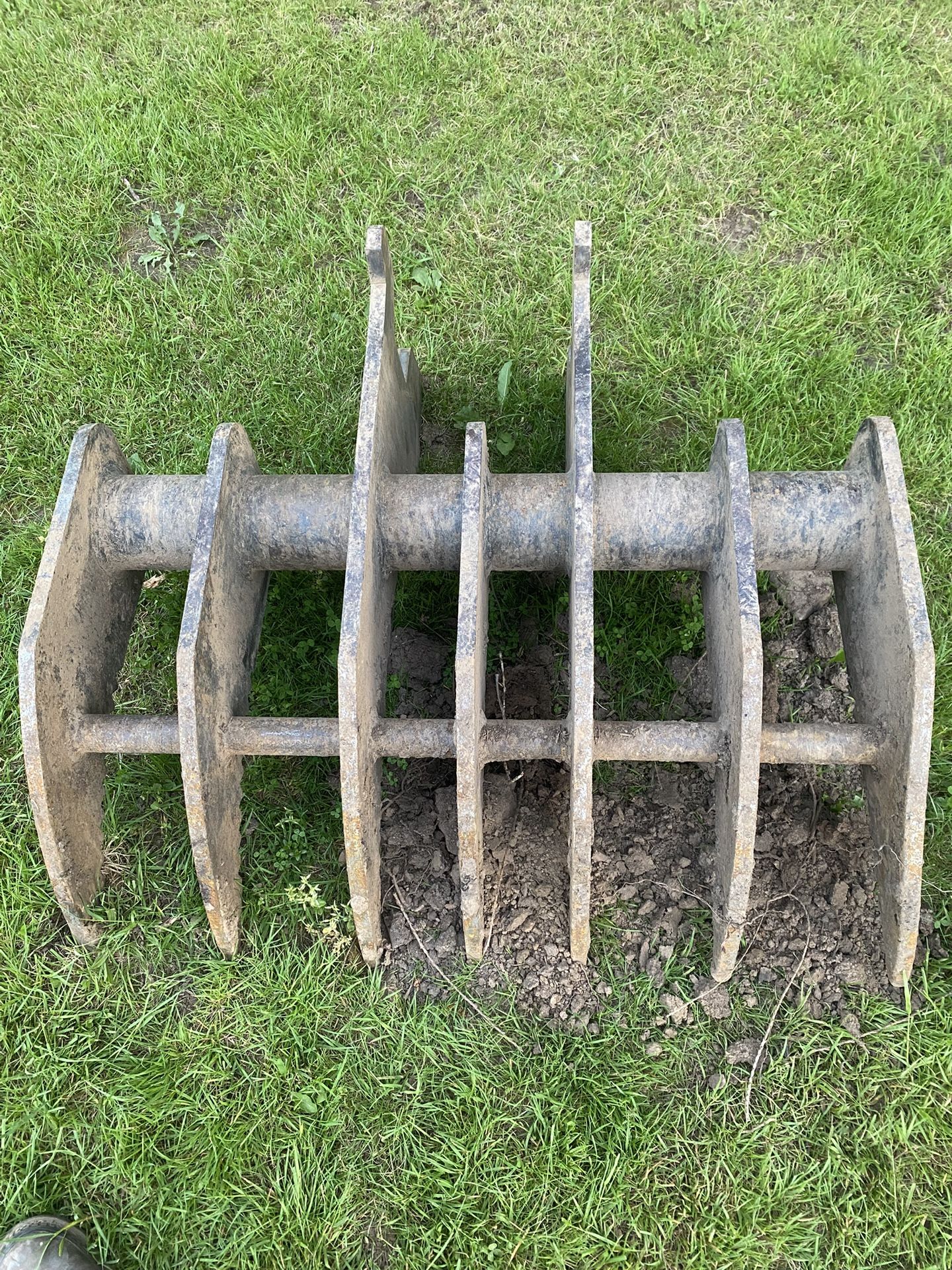 36” Brush Rake/ Grabber
