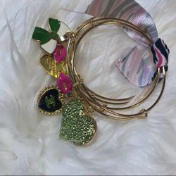 Big Green Heart & Gold Charm Set