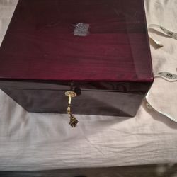 howard miller funeral chest with skeleton key