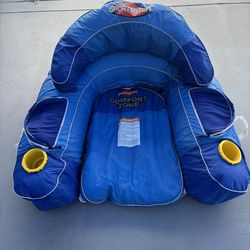 Sports stuff comfort zone lounger for pools / lakes & or rivers
