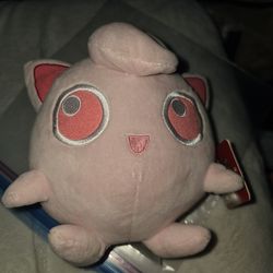 Pokémon Jigglypuff plushie