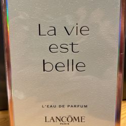 La Vie est Belle Lancome Parfum