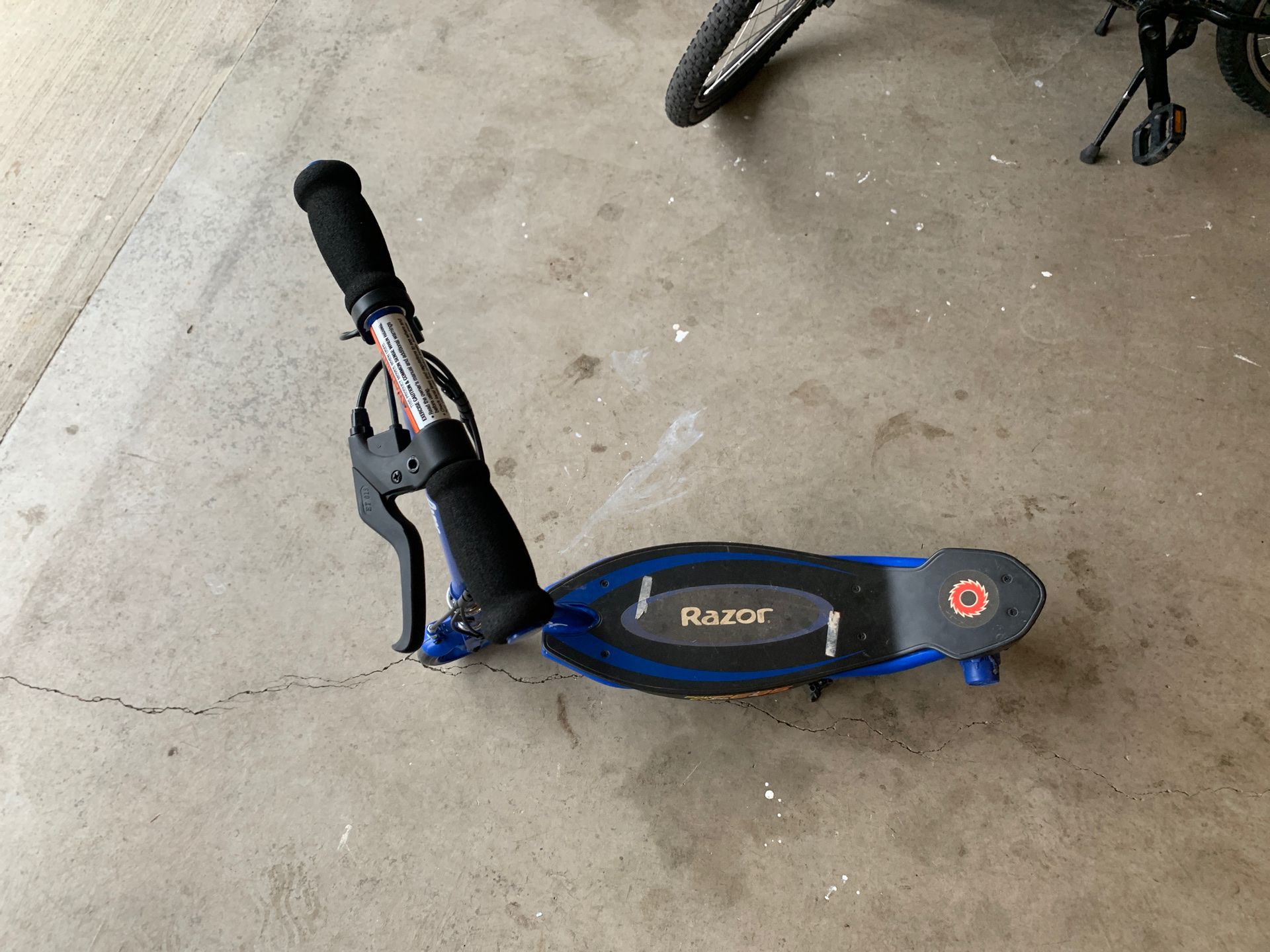 Razor electric scooter