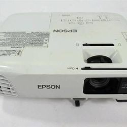 └➤➤➤ Portable Tri-LCD Projector Epson EX3220 w/ Carry Case, Cords