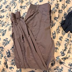 Grey uniform advantage joggers