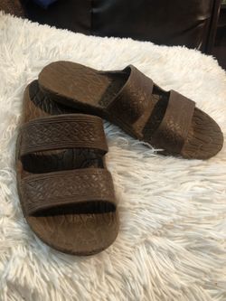 Girls sandals