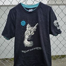 Vintage wolf Shirt Sz Large