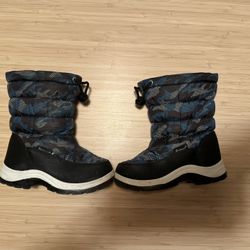 Snow Boots Size 28 Kids