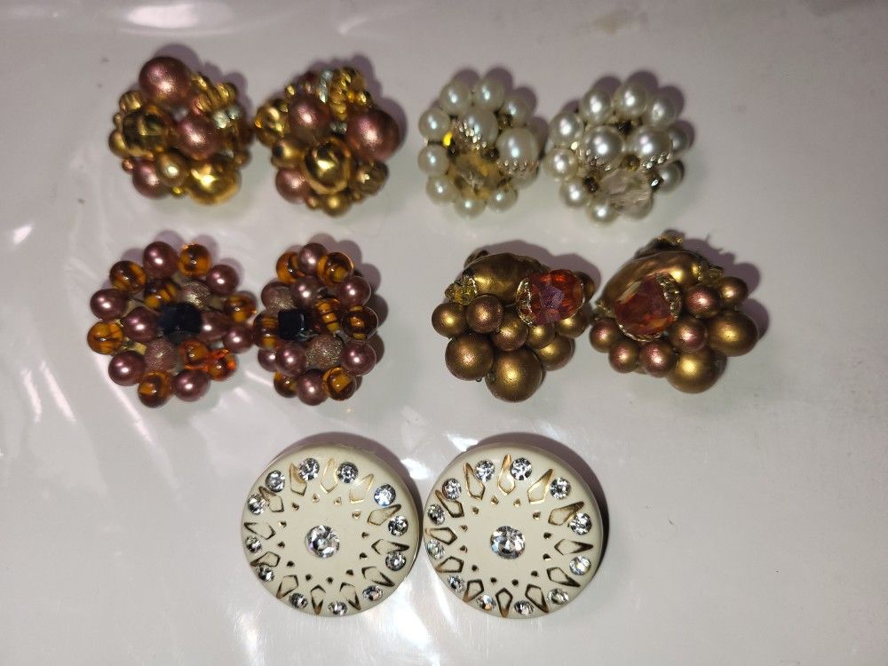 Japanese clip-on earings (lot)