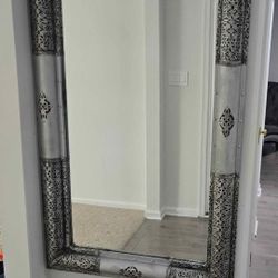 Exquisite Handcrafted Artisan Mirror – Silver Filigree Design