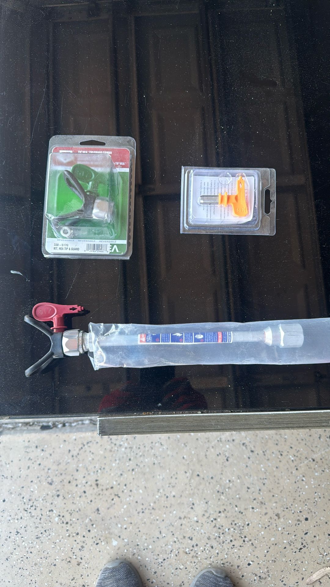 Paint, Sprayer Tips And Holders