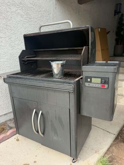 Treager smoker with wifi works great