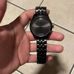Grey Metal Bezel Watch
