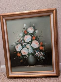 ESTATE SALE - Vintage Floral Oil Painting in Wood Frame 20x24