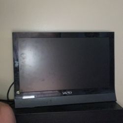 19 Inch Vizio Tv And A 26 Inch MAGNAVOX