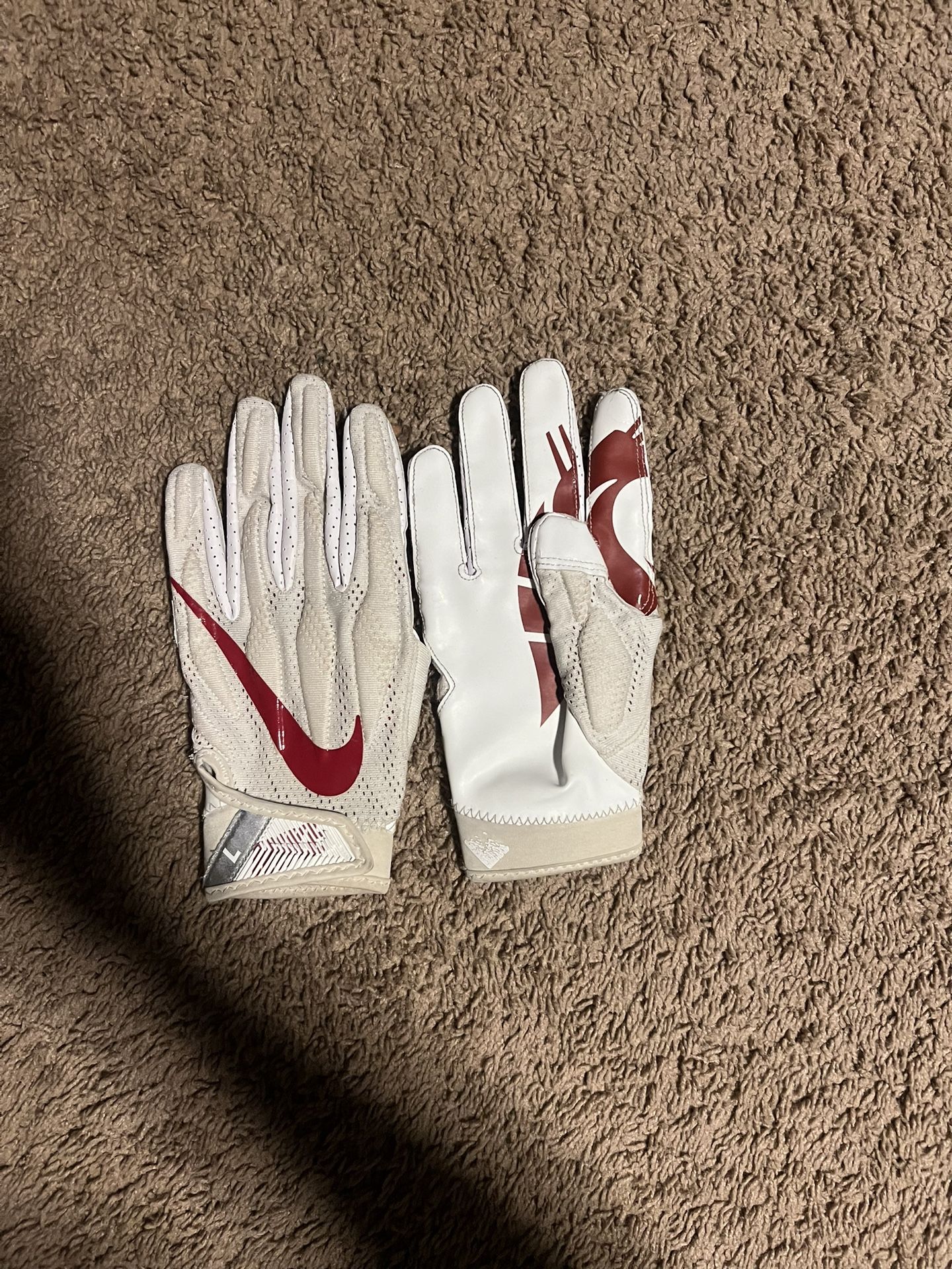 Washington State Football Gloves Size XL